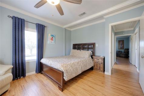 5135 W Us Highway 90 Schulenburg TX 78956