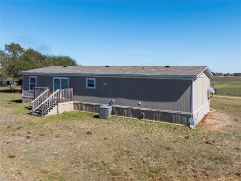 5135 W Us Highway 90 Schulenburg TX 78956