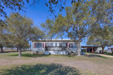 5135 W Us Highway 90 Schulenburg TX 78956