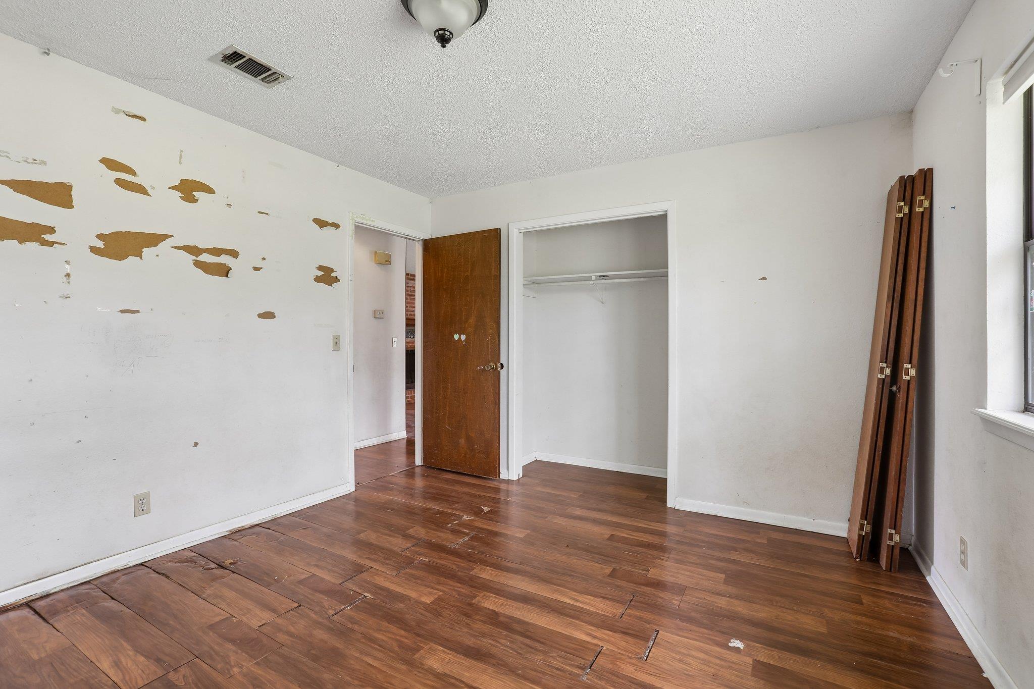 406 Monkey Road Elgin TX 78621