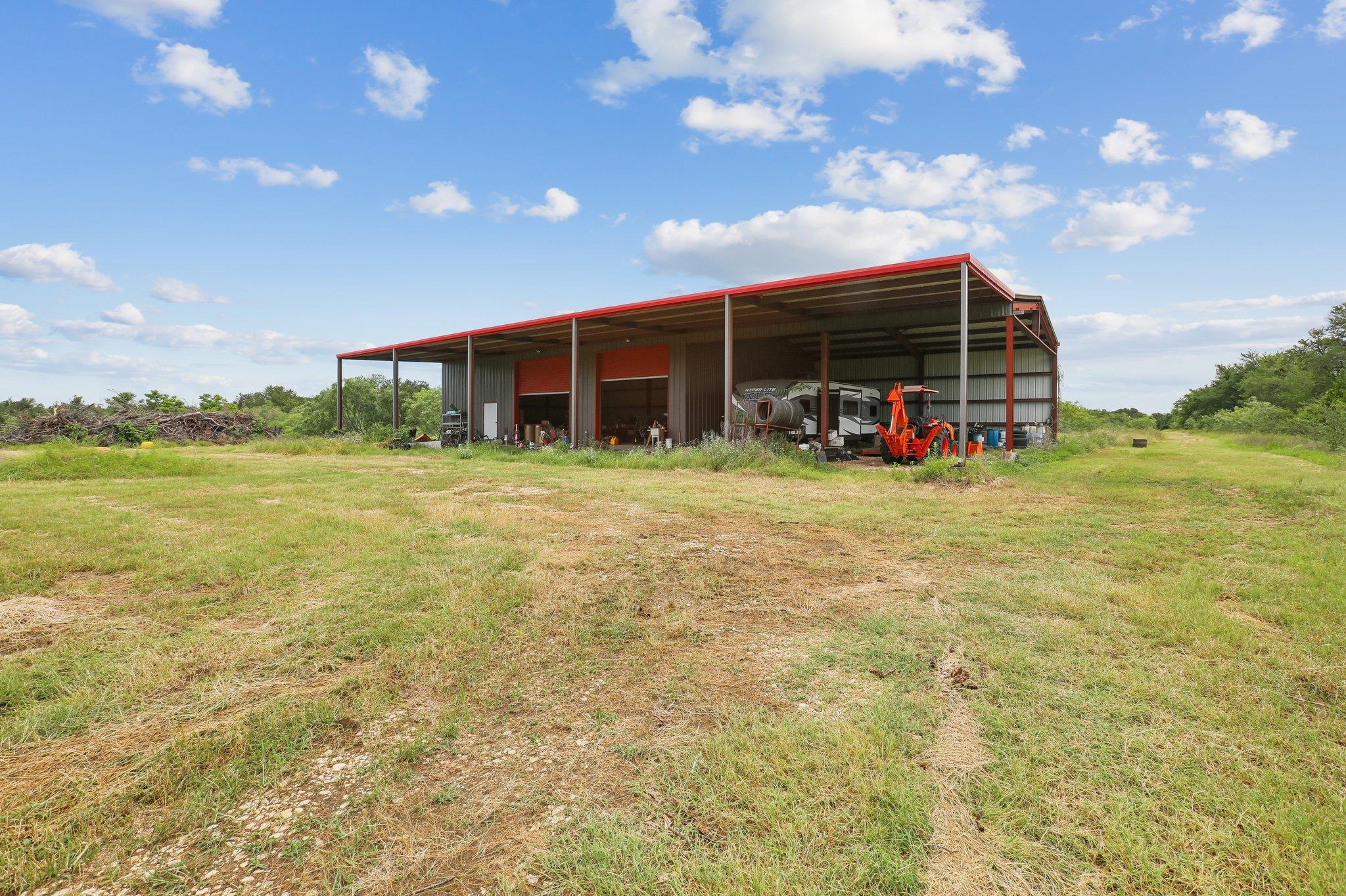 406 Monkey Road Elgin TX 78621