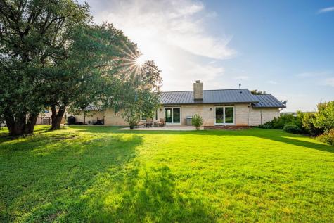 2055 Cr 284 Liberty Hill TX 78642