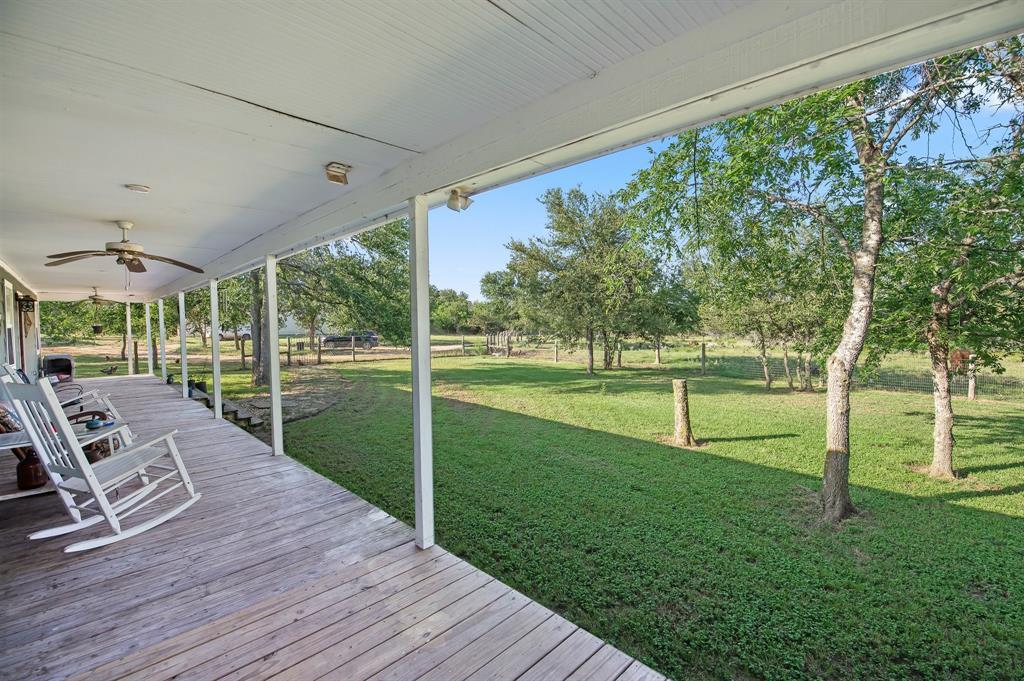 4771 County Road 473 Elgin TX 78621