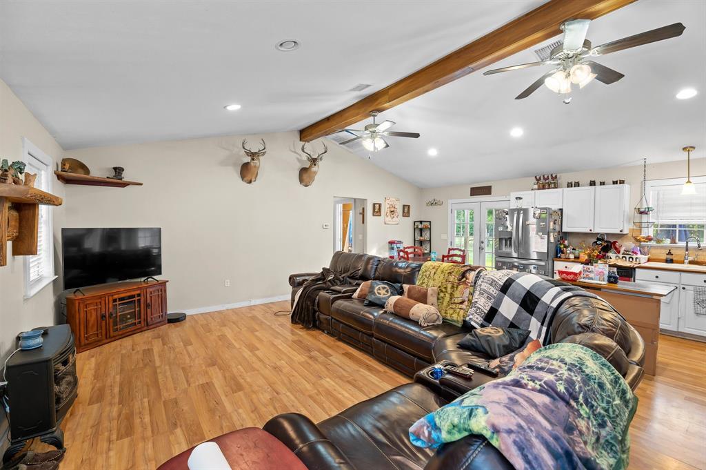 4771 County Road 473 Elgin TX 78621