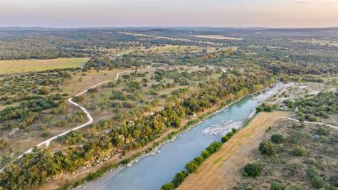 8577 Ranch Road 2766 Johnson City TX 78636