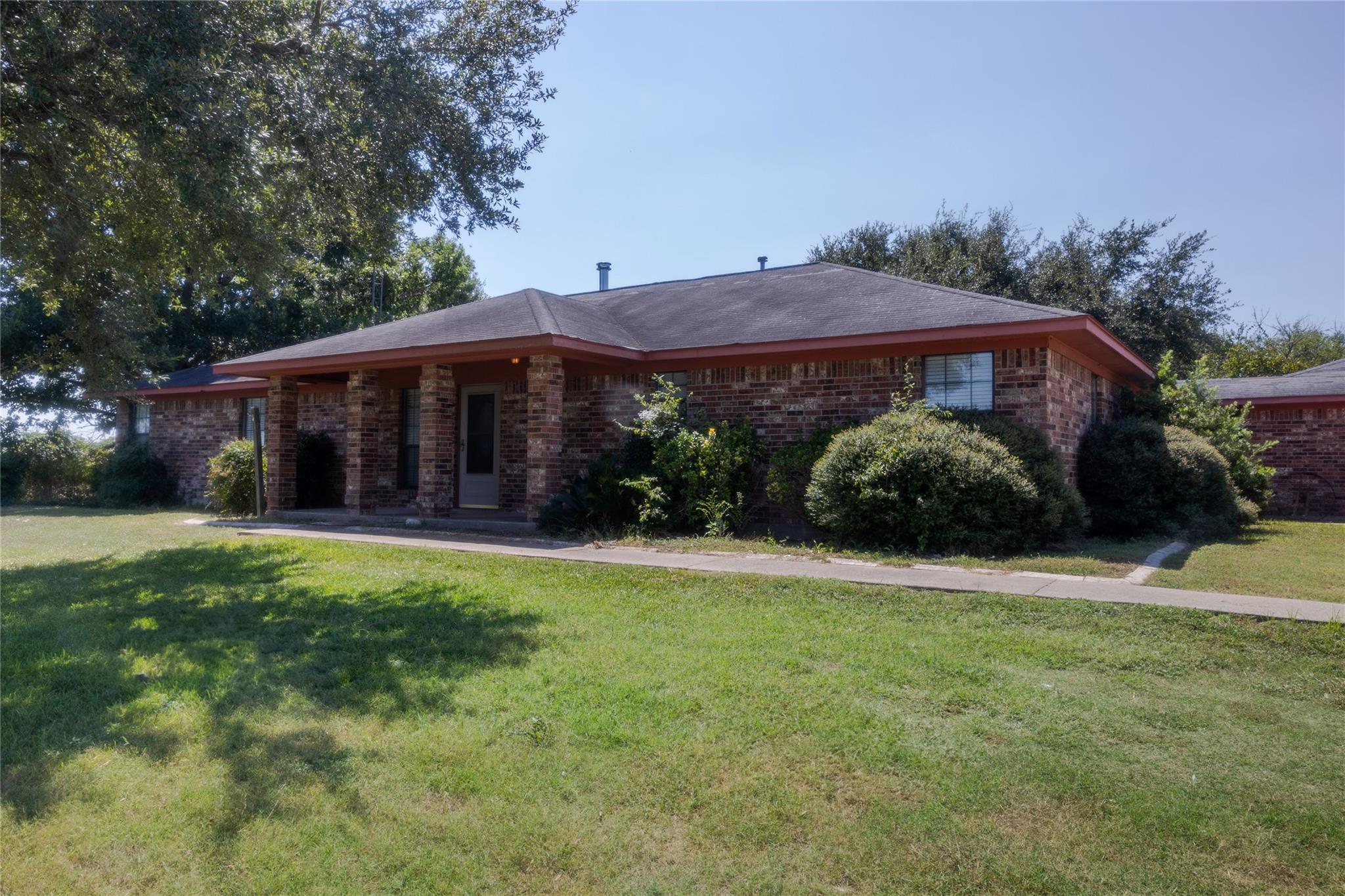 3225 Terrier Hill Lane Brenham TX 77833