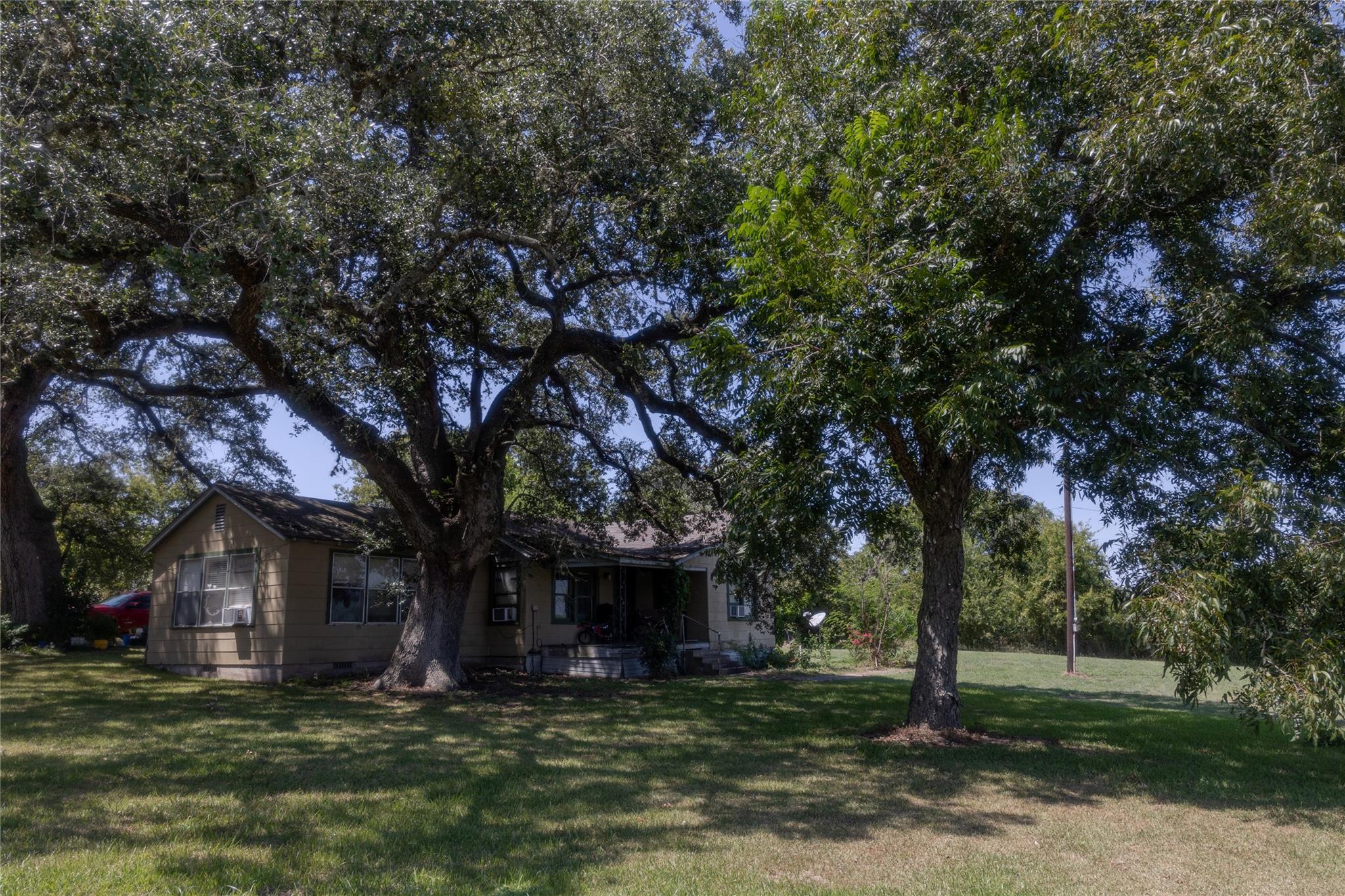 3225 Terrier Hill Lane Brenham TX 77833
