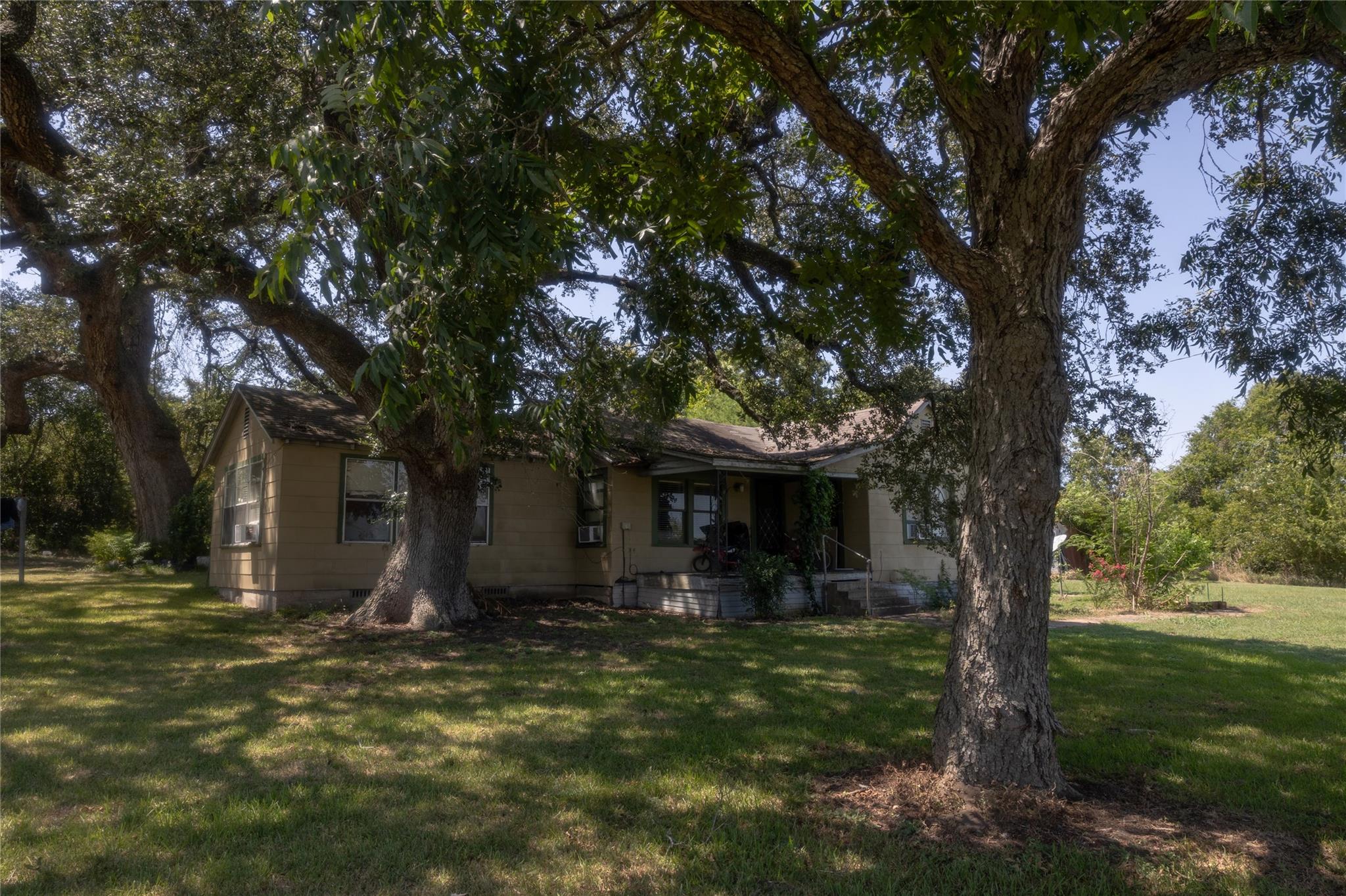 3225 Terrier Hill Lane Brenham TX 77833
