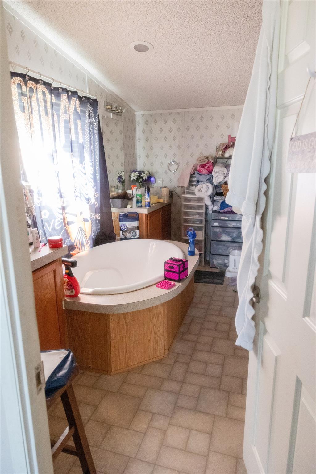 3225 Terrier Hill Lane Brenham TX 77833