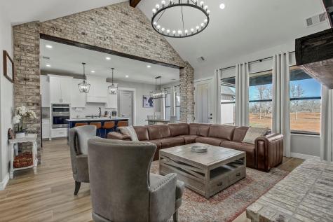 142 Anderson Drive Red Rock TX 78662