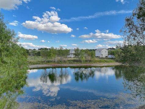 11228 Parsons Road Manor TX 78653