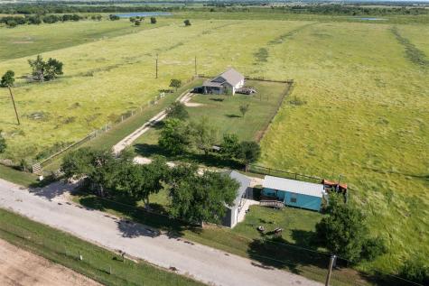 459 County Road 450 Thorndale TX 76577