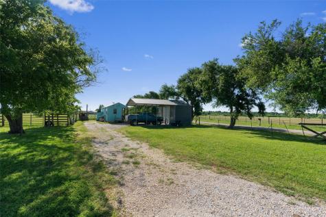 459 County Road 450 Thorndale TX 76577
