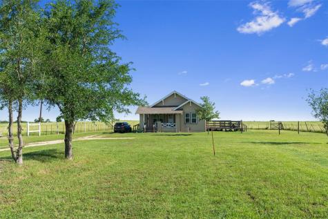 459 County Road 450 Thorndale TX 76577