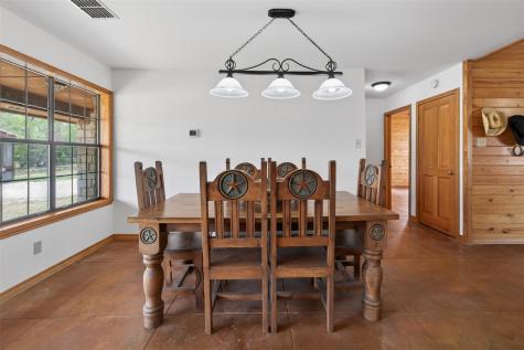 1077 Burdette Wells Road Lockhart TX 78644