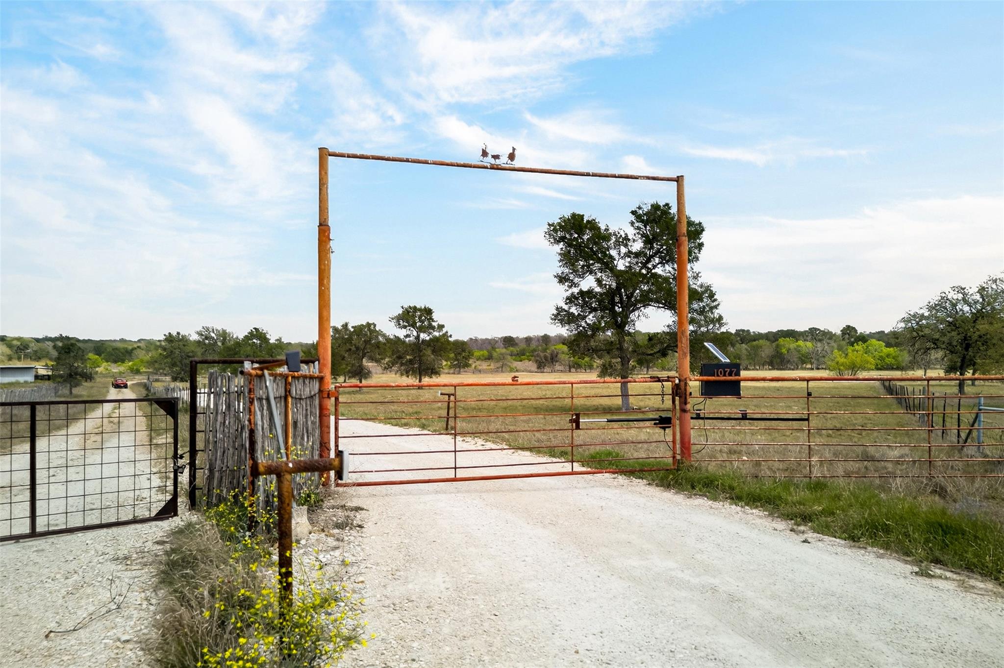 1077 Burdette Wells Road Lockhart TX 78644
