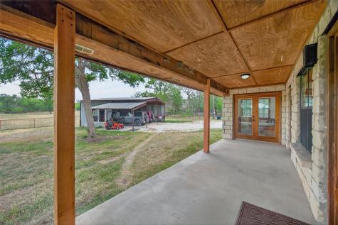1077 Burdette Wells Road Lockhart TX 78644