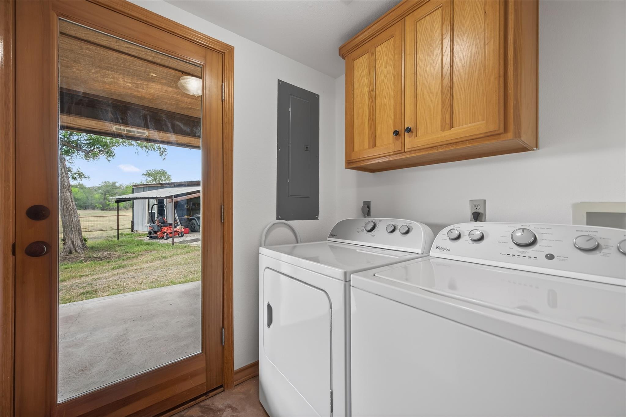 1077 Burdette Wells Road Lockhart TX 78644