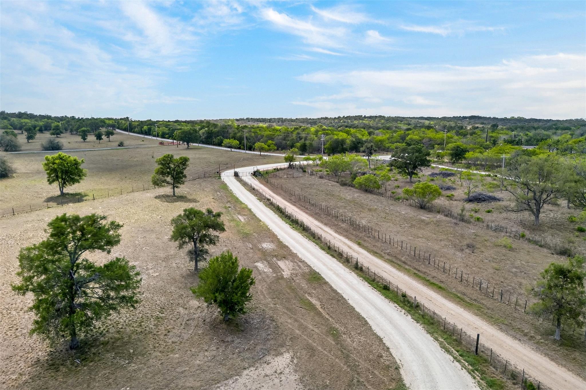 1077 Burdette Wells Road Lockhart TX 78644