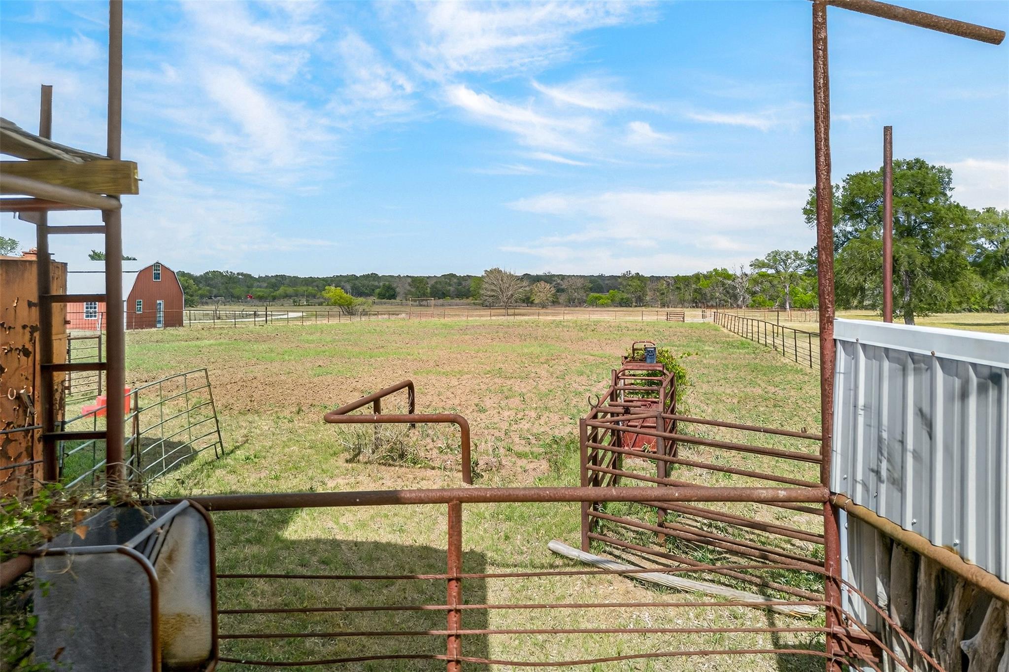 1077 Burdette Wells Road Lockhart TX 78644