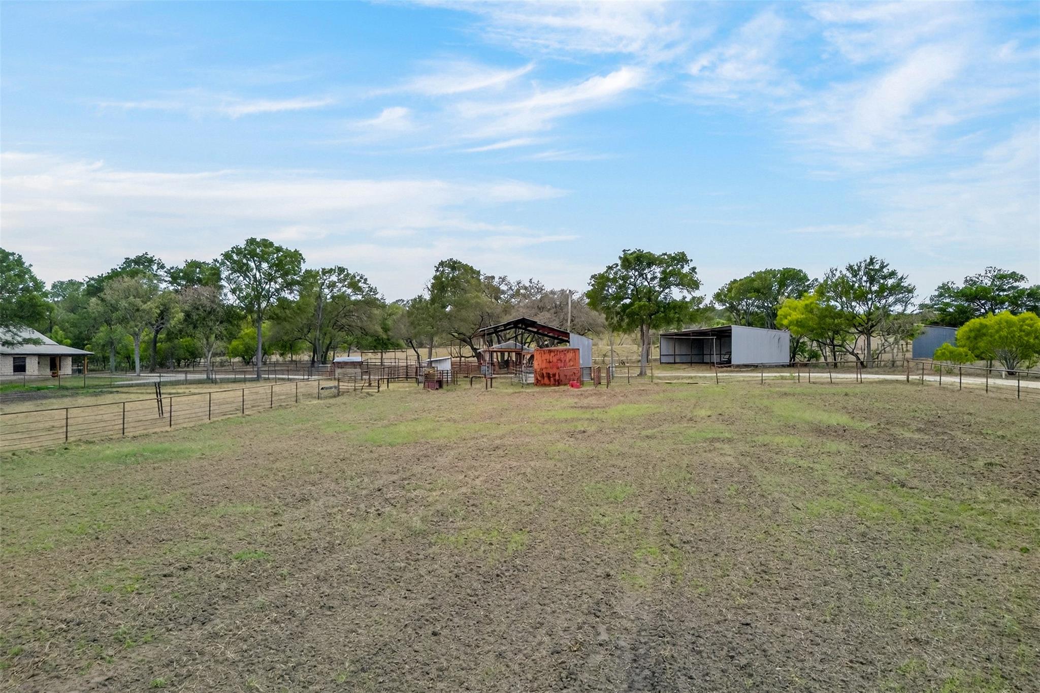1077 Burdette Wells Road Lockhart TX 78644