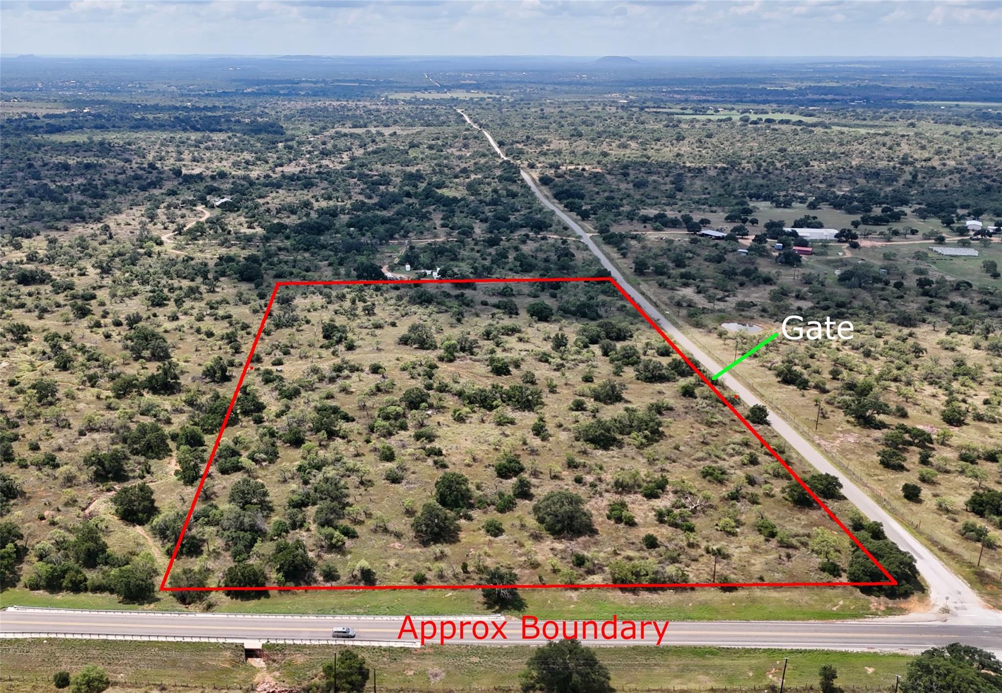 00 Cr 103 Llano TX 78643
