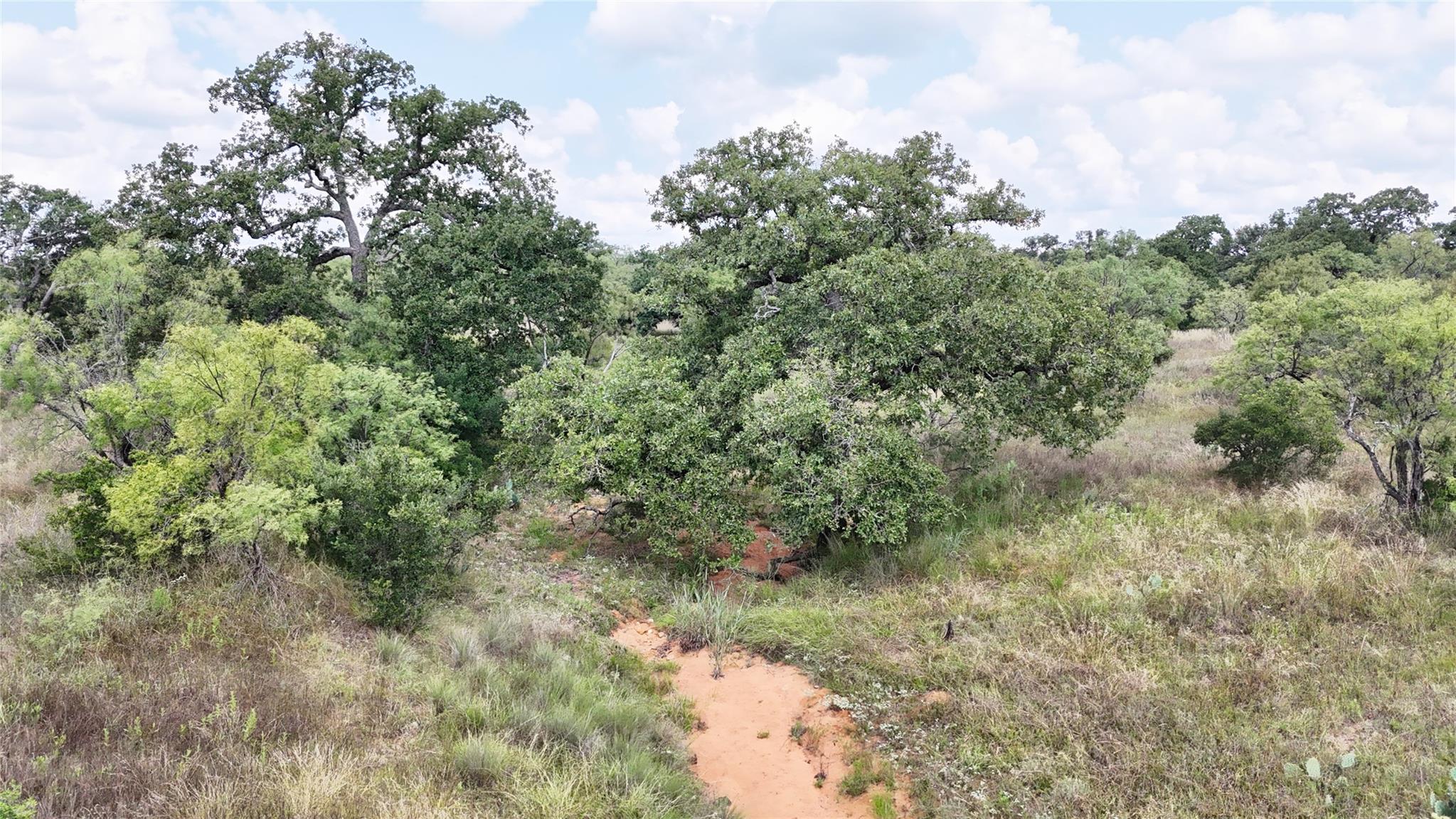 00 Cr 103 Llano TX 78643