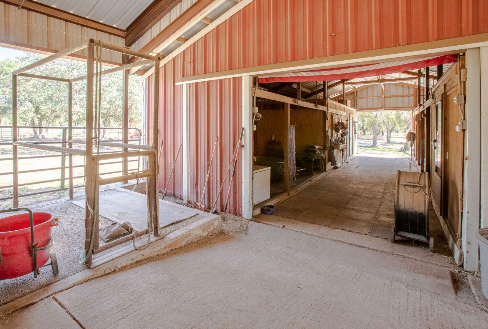 2010 County Road 233 Florence TX 76527