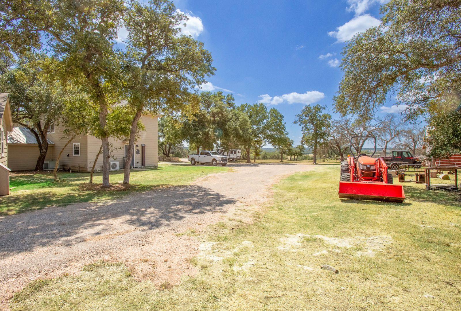 2010 County Road 233 Florence TX 76527