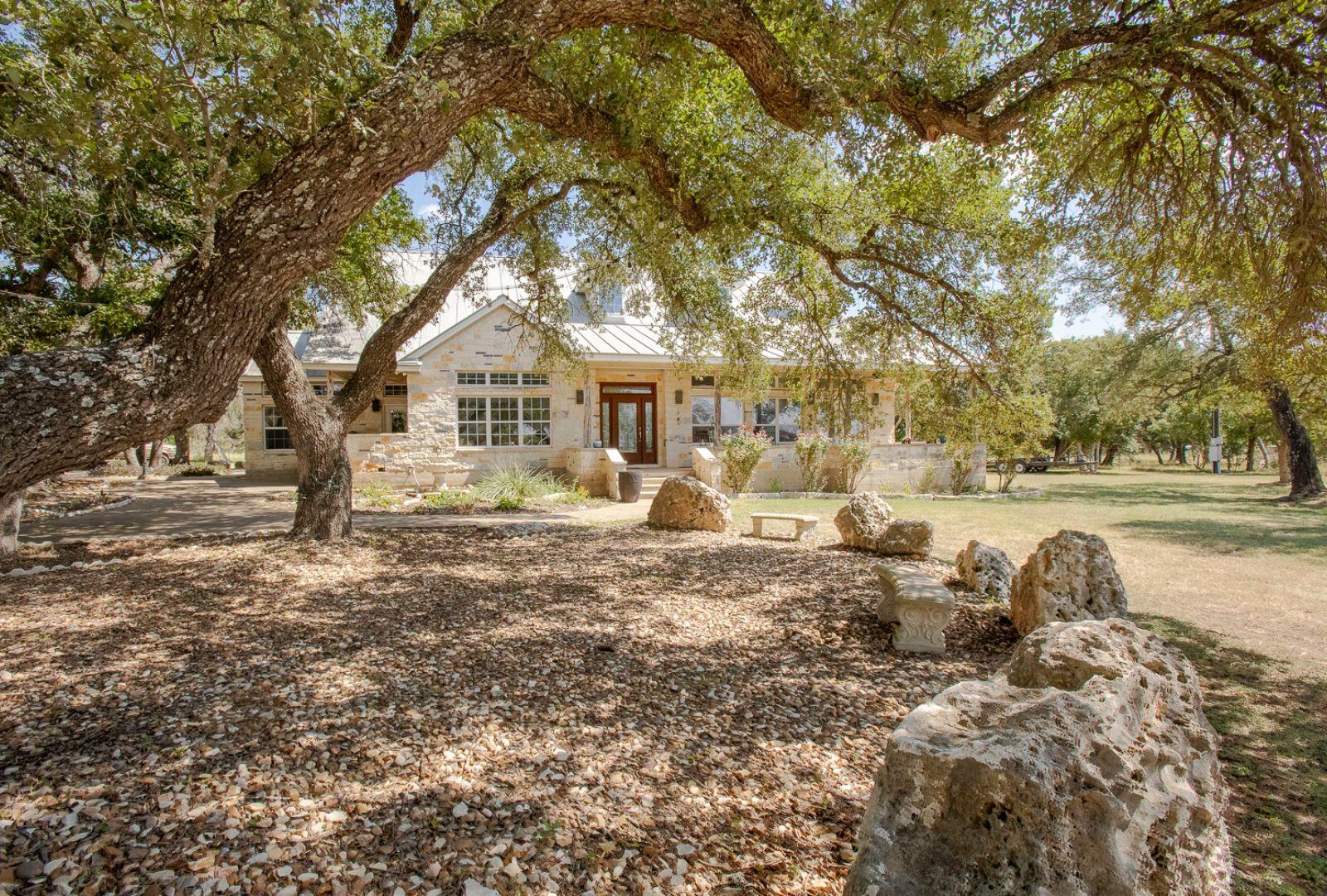 2010 County Road 233 Florence TX 76527