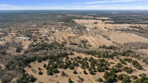 5066 Fm 535 Cedar Creek TX 78612