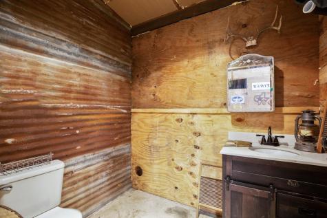 1099 Private Road 1061 Paige TX 78659