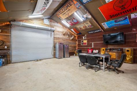 1099 Private Road 1061 Paige TX 78659