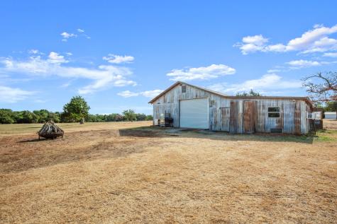 1099 Private Road 1061 Paige TX 78659