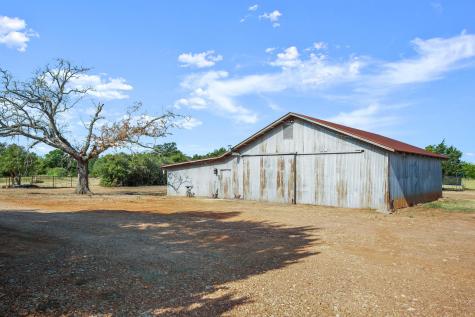 1099 Private Road 1061 Paige TX 78659