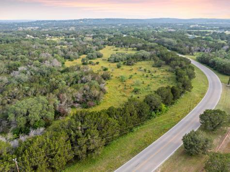 2308 County Road 414 Spicewood TX 78669