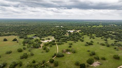 3814 Cr 19 Hallettsville TX 77964
