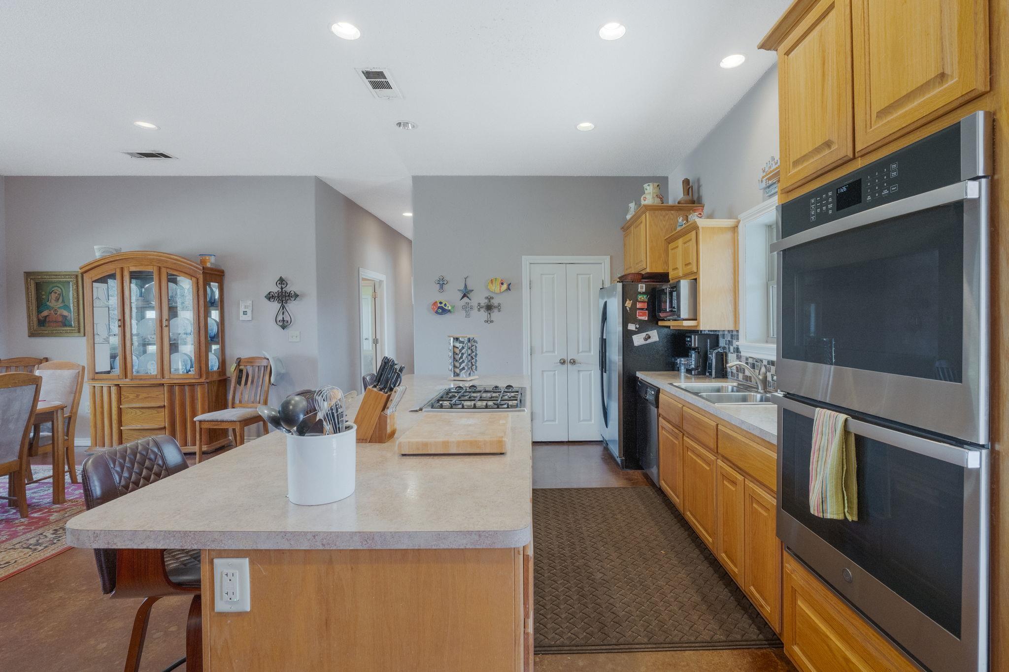 8089 E Fm 580 E Kempner TX 76539