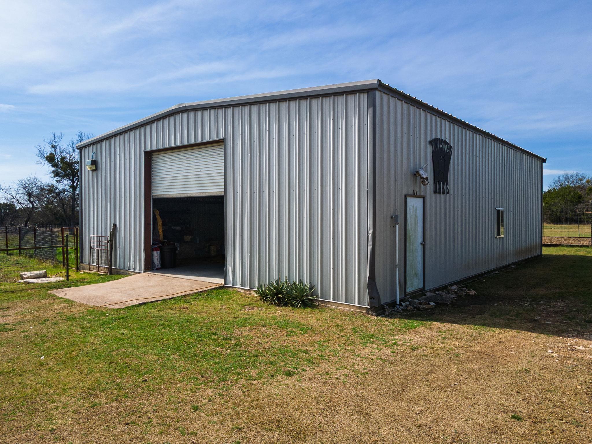 8089 E Fm 580 E Kempner TX 76539