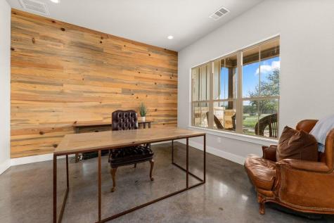 3830 Outback Trail Spicewood TX 78669