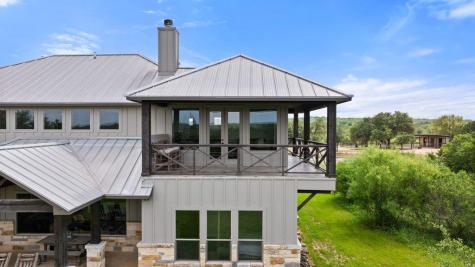 3830 Outback Trail Spicewood TX 78669