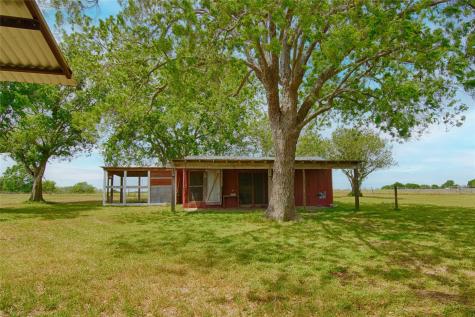 7755 Fm 1295 Moulton TX 77975