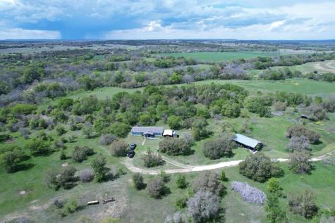 21109 N Us Highway 281 Lampasas TX 76550