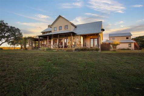 5059 Trainer Wuest Road Blanco TX 78606