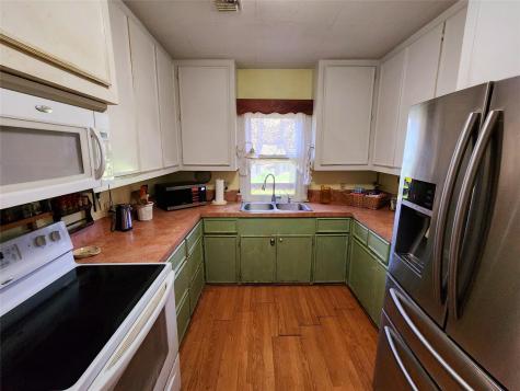5100 Wood Duck Drive Flatonia TX 78959
