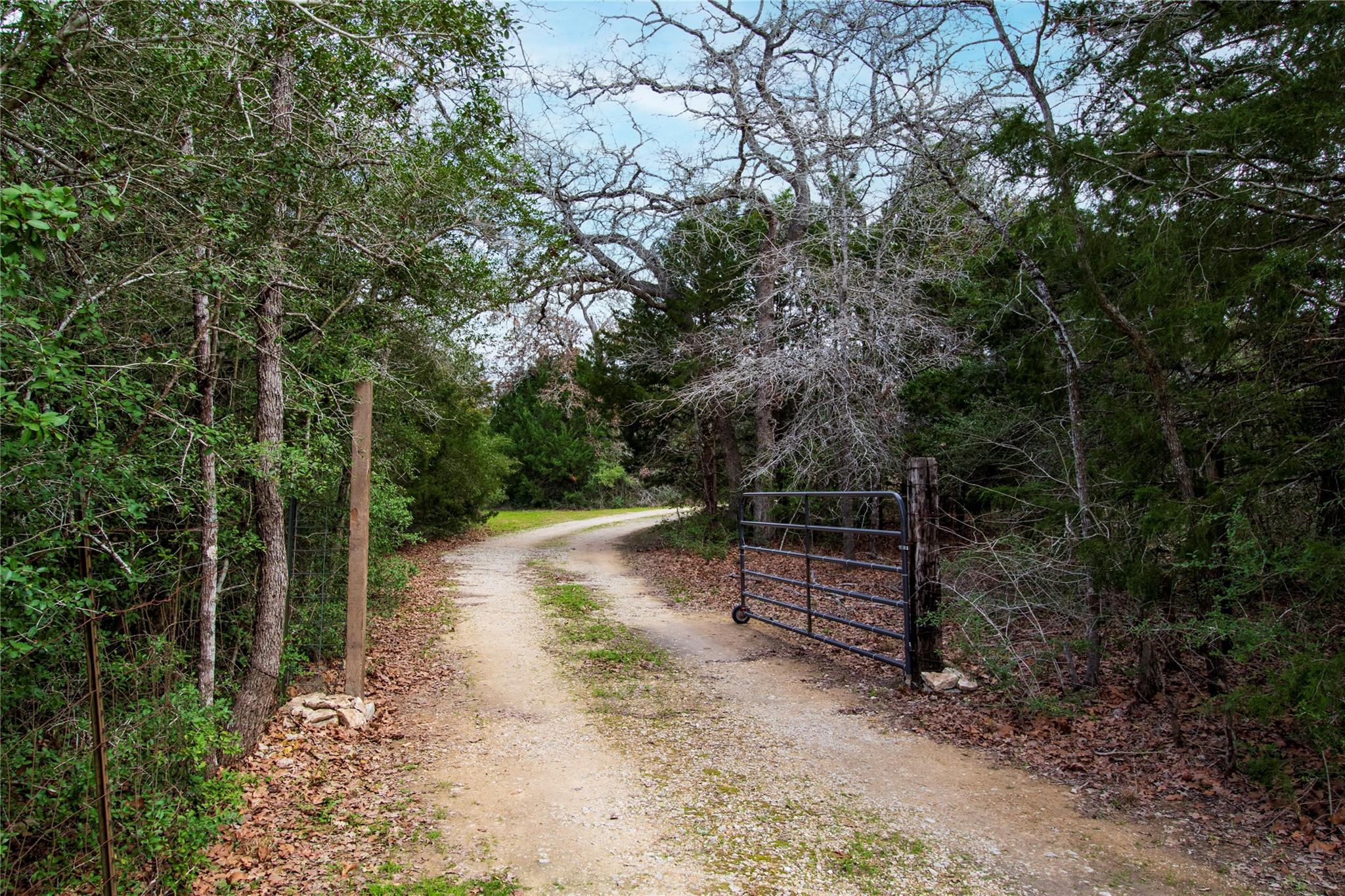 5100 Wood Duck Drive Flatonia TX 78959