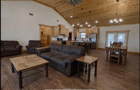 13541 E Us Hwy 79 (+/-29 Acres) Gause TX 77857