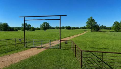 13541 E Us Hwy 79 (+/-29 Acres) Gause TX 77857