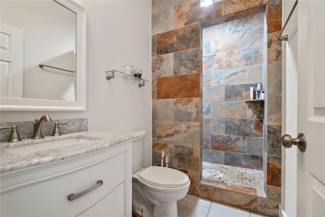 784 Ranch Road 2721 Johnson City TX 78636
