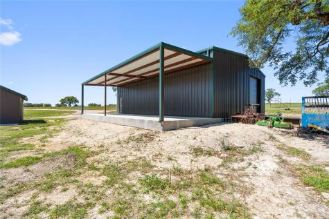 784 Ranch Road 2721 Johnson City TX 78636